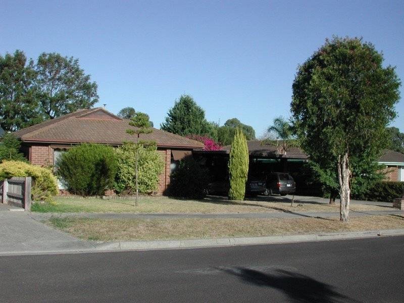 9 Greenmount Close, Narre Warren VIC 3805