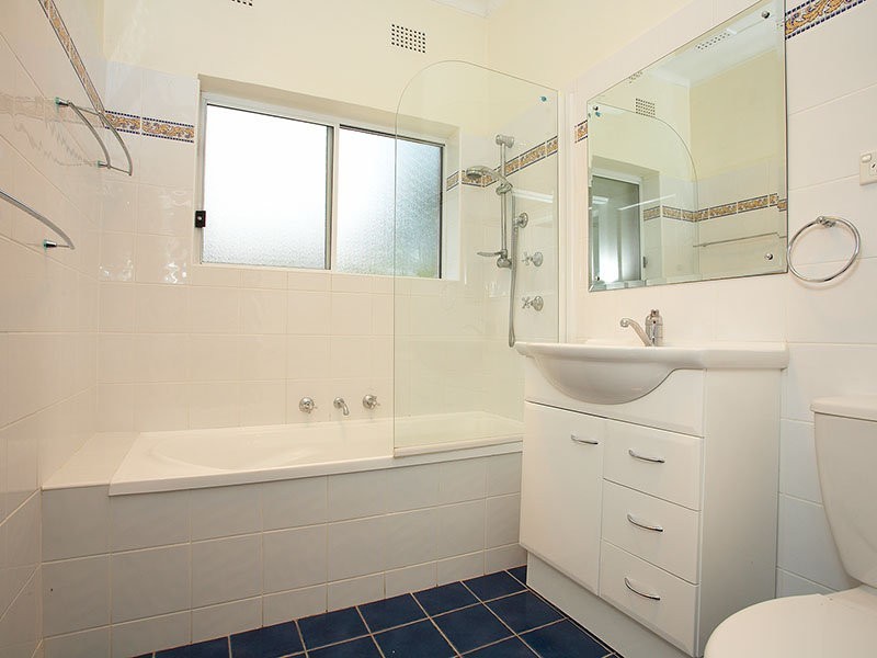 155 Ryedale Road, Denistone NSW 2114