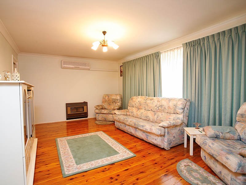 14 Russell Avenue, Winston Hills NSW 2153