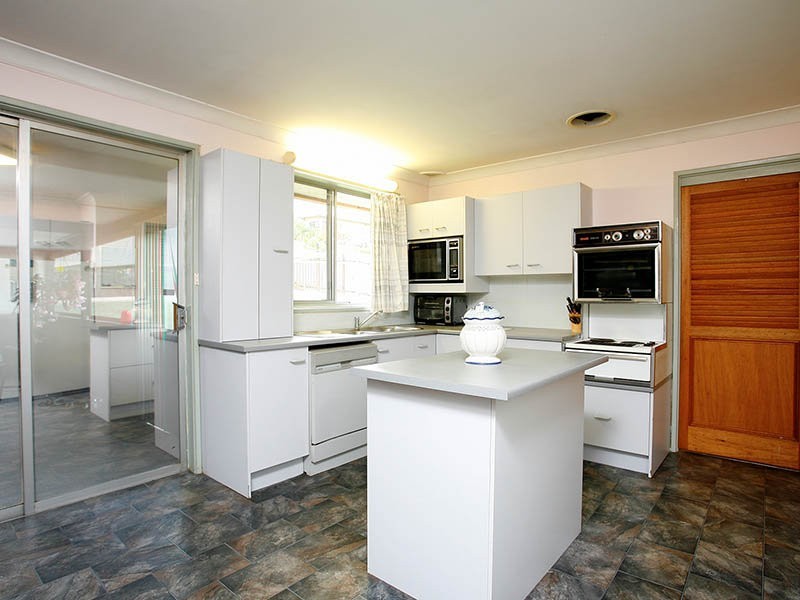 14 Russell Avenue, Winston Hills NSW 2153