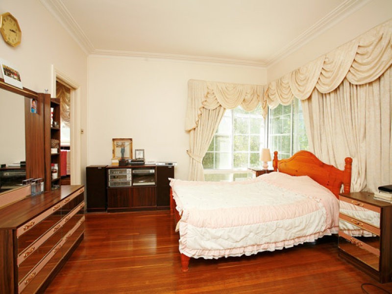 133 The Boulevarde, Strathfield NSW 2135