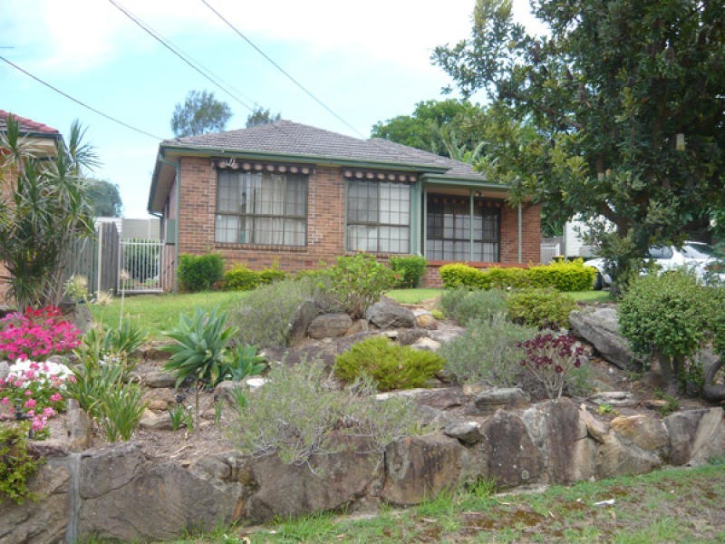 33 Hinkler Street, Ermington NSW 2115