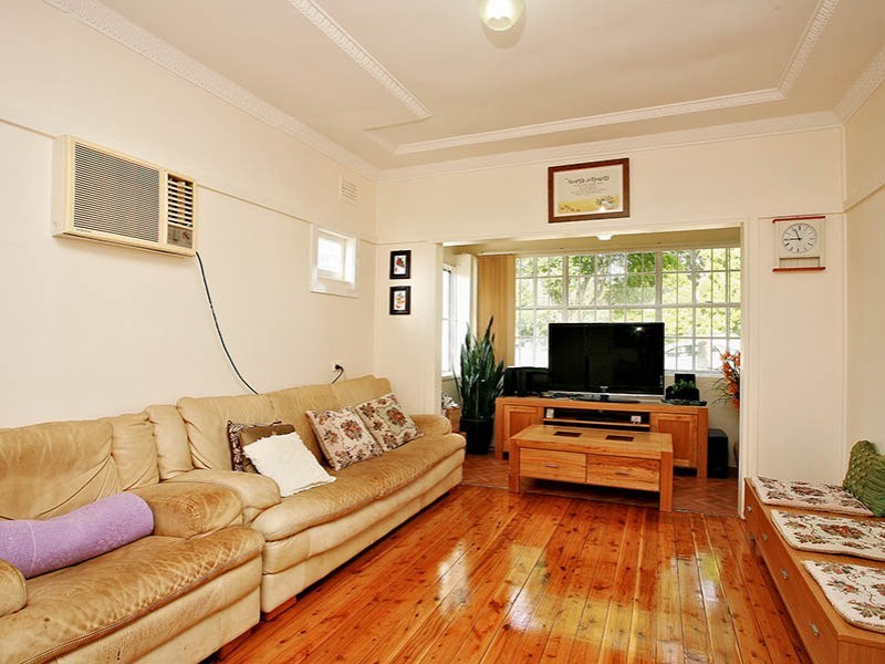 57 Bruce Avenue, Belfield NSW 2191