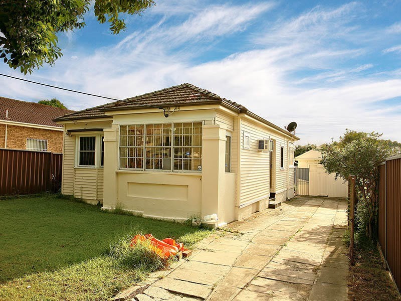 57 Bruce Avenue, Belfield NSW 2191