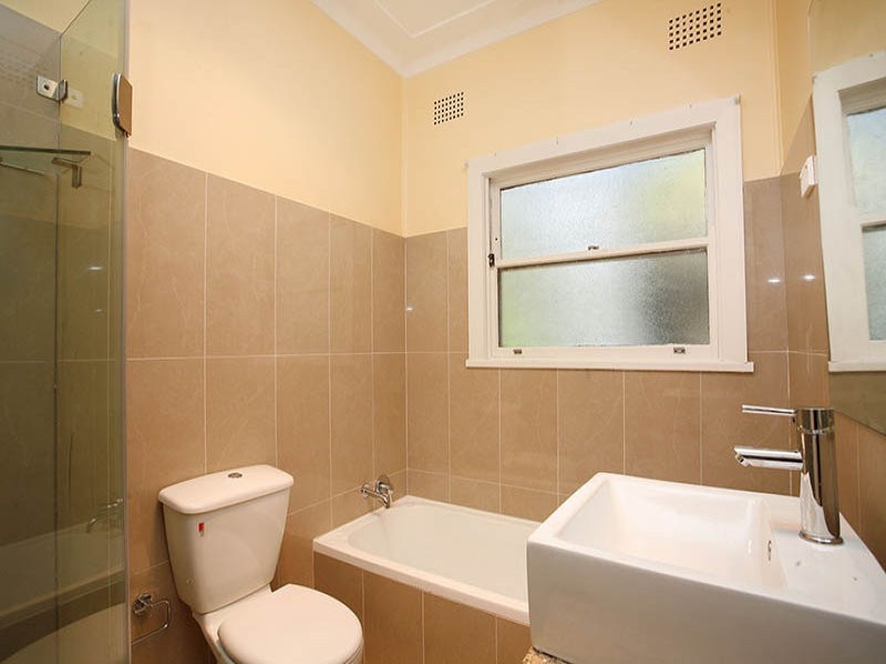 60 New Farm Road, West Pennant Hills NSW 2125