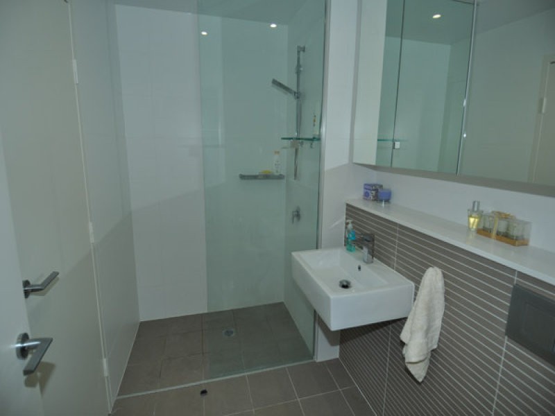 25 Hill Road, Wentworth Point NSW 2127
