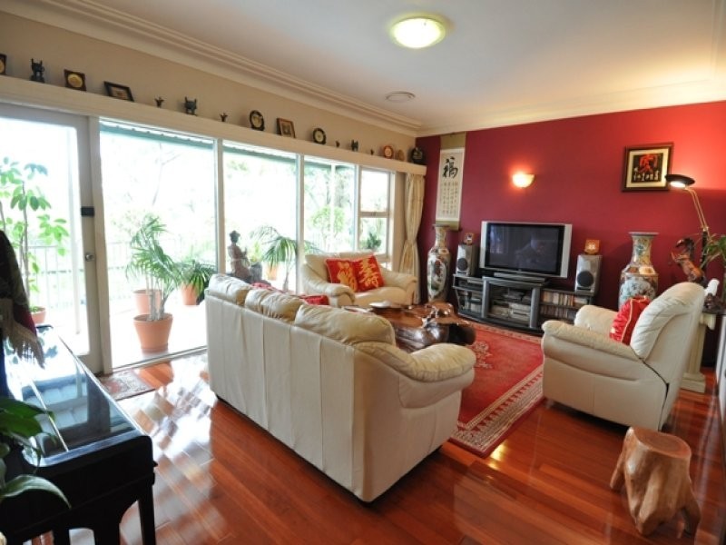 12 Gloucester Rd, Epping NSW 2121