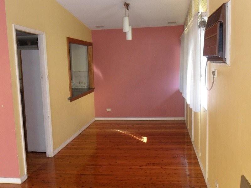 18 BROOKER AVE, Oatlands NSW 2117