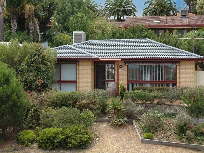 220 The Cove Road, Hallett Cove SA 5158