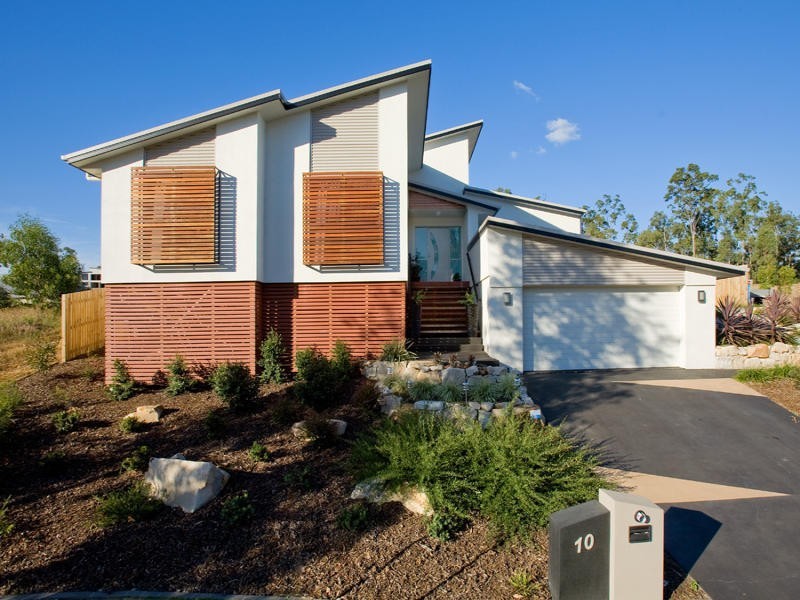 10 Waterhousia Crescent, Brookwater QLD 4300