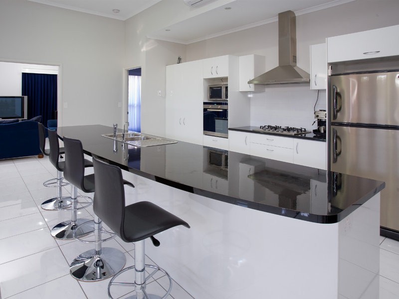 10 Waterhousia Crescent, Brookwater QLD 4300