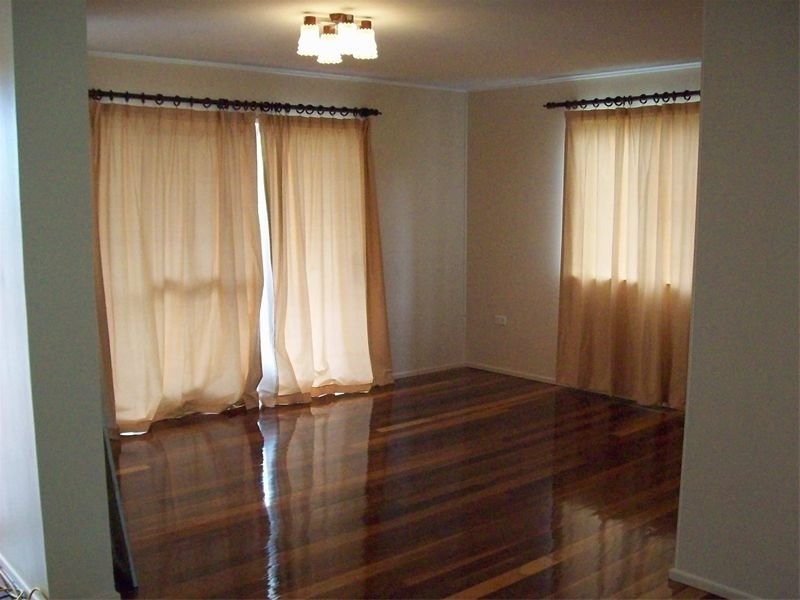 20 Beechwood Drive, Yamanto QLD 4305