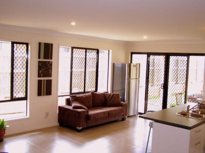 7 Cedarwood Drive, Brassall QLD 4305