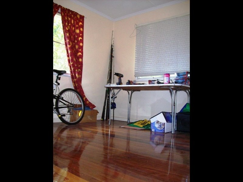 46 Naomai Street, Bundamba QLD 4304