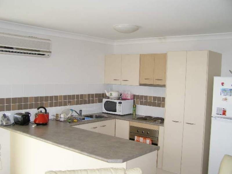 74 Anna Drive, Raceview QLD 4305