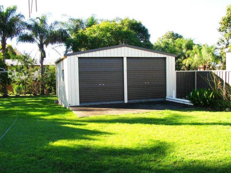 27 Bell Street, Walloon QLD 4306