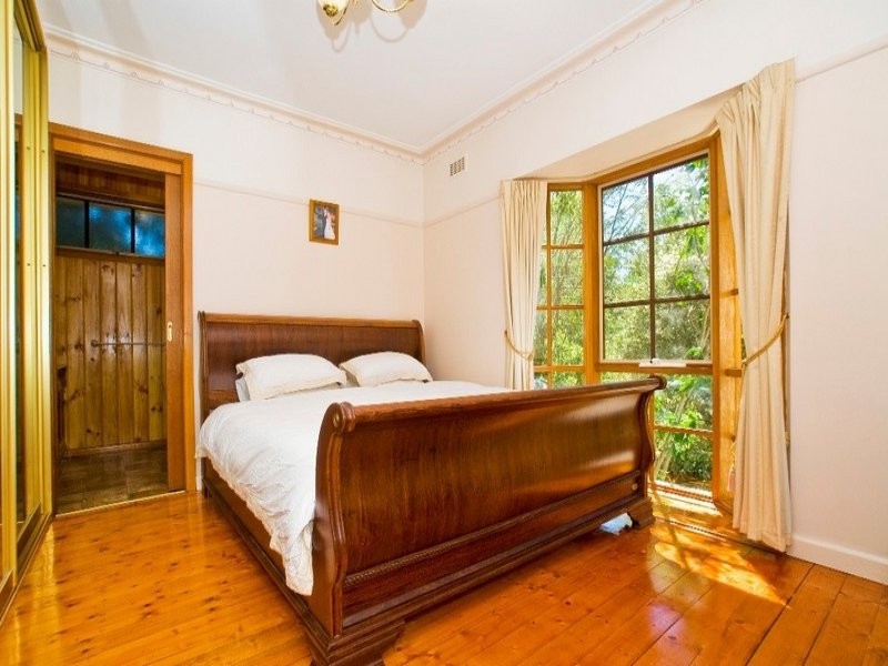 24 Park Road, Ringwood North VIC 3134