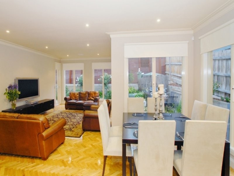 3 Halsbury Close, Doncaster East VIC 3109