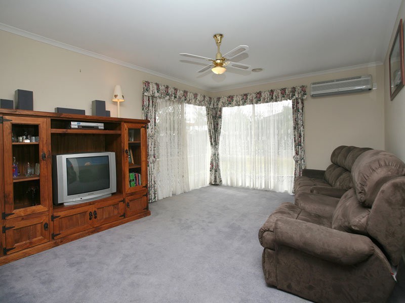 7 Baystone Place, Lilydale VIC 3140