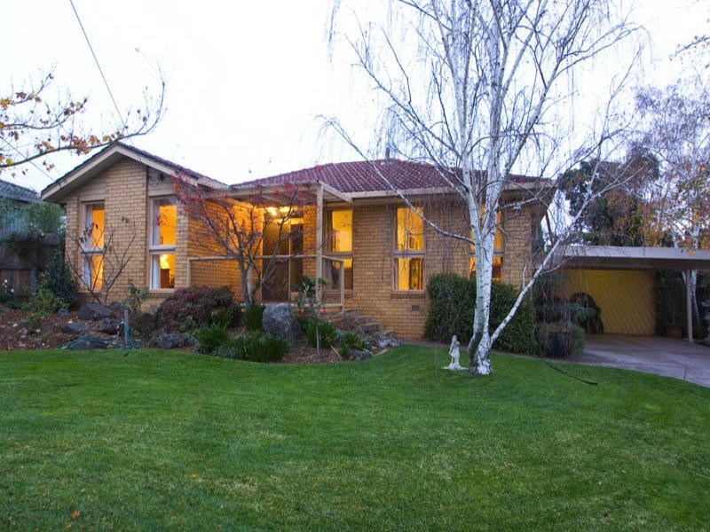 25 Hertford Road, Doncaster East VIC 3109