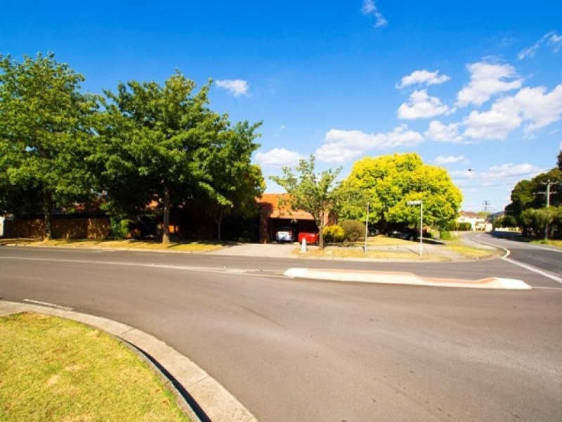 239 Serpells Road, Templestowe VIC 3106