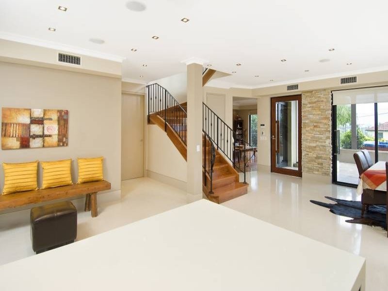 31 Queenscliff Road, Queenscliff NSW 2096