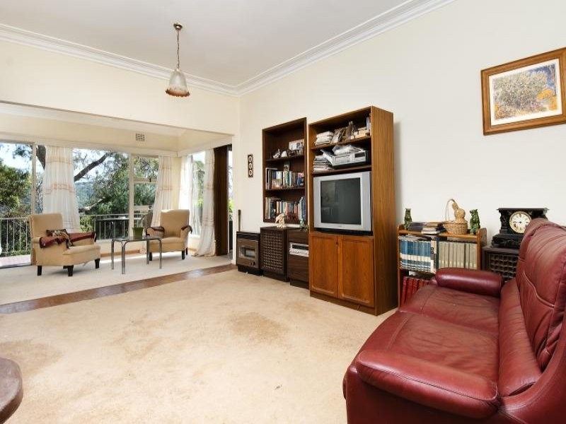 4 Malinya Road, Allambie Heights NSW 2100