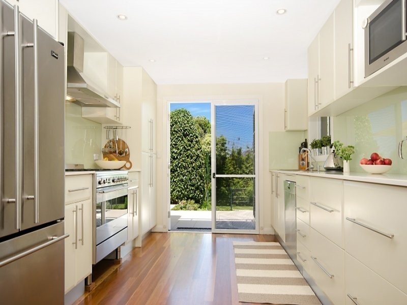 15 Coutts Crescent, Collaroy NSW 2097