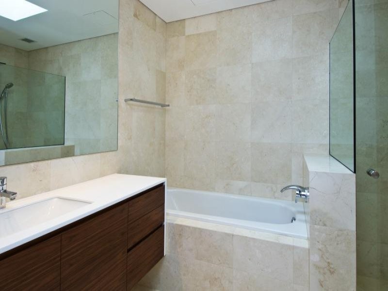 211 Ocean Street, Narrabeen NSW 2101