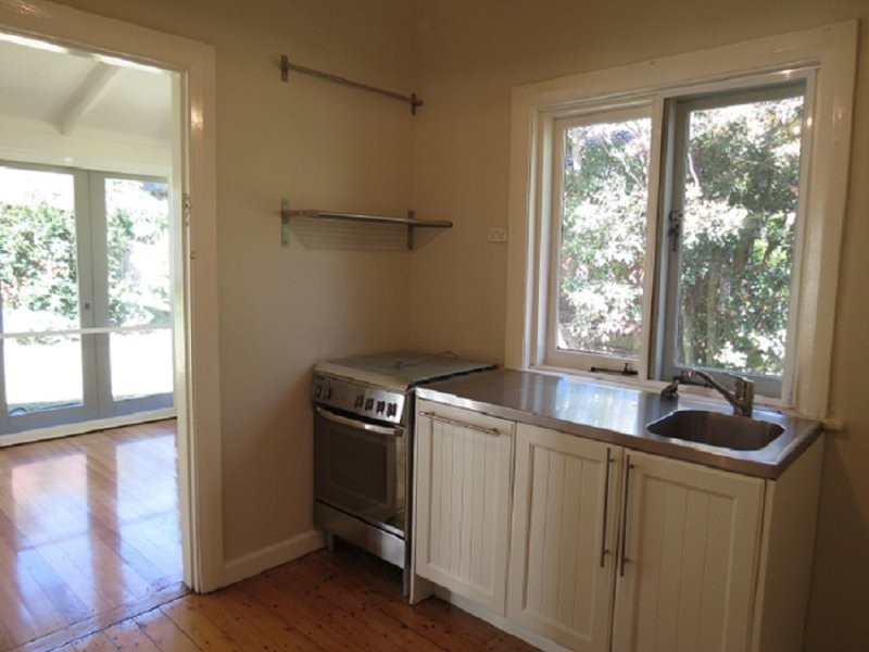 23 Stratford Avenue, Denistone NSW 2114