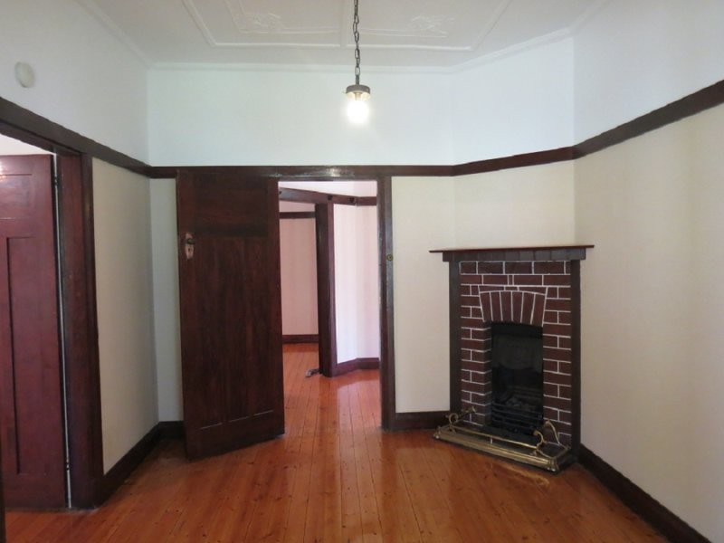 23 Stratford Avenue, Denistone NSW 2114