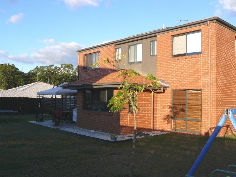 42 Bahkeeta Street, Oxenford QLD 4210