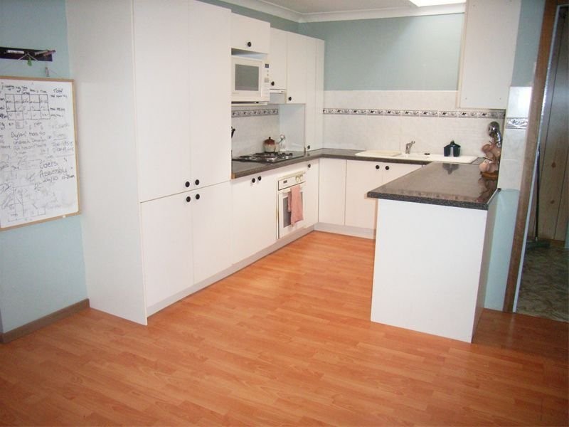 4 Mallee Street, Gateshead NSW 2290