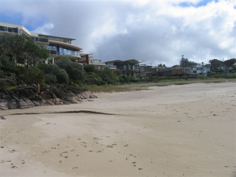 2 The Mainsail, Boat Harbour NSW 2316