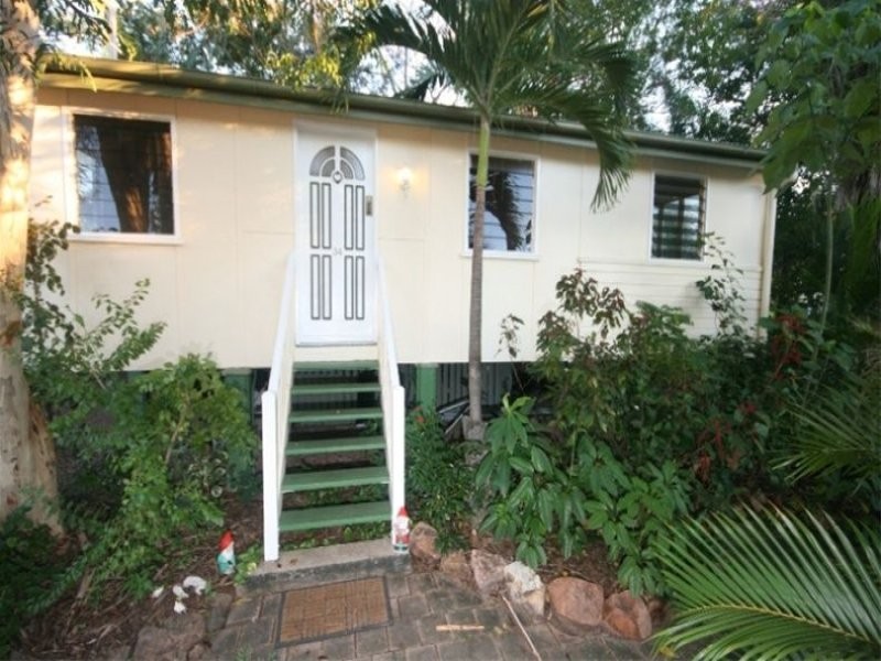 34 Flowers Street, Railway Estate QLD 4810