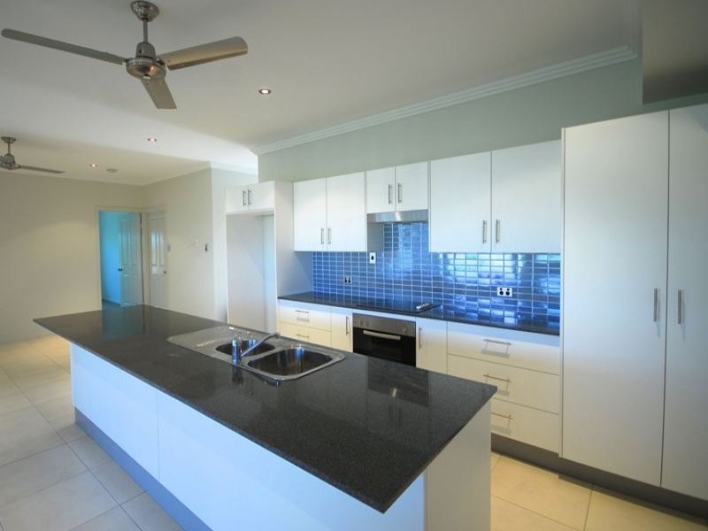 149 Daintree Drive, Bushland Beach QLD 4818