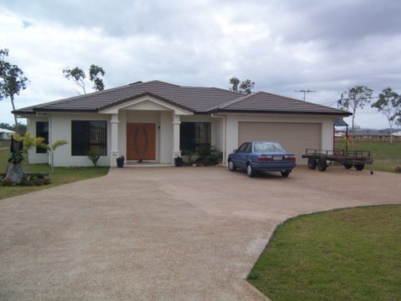 12 Mowbray Court, Mount Low QLD 4818