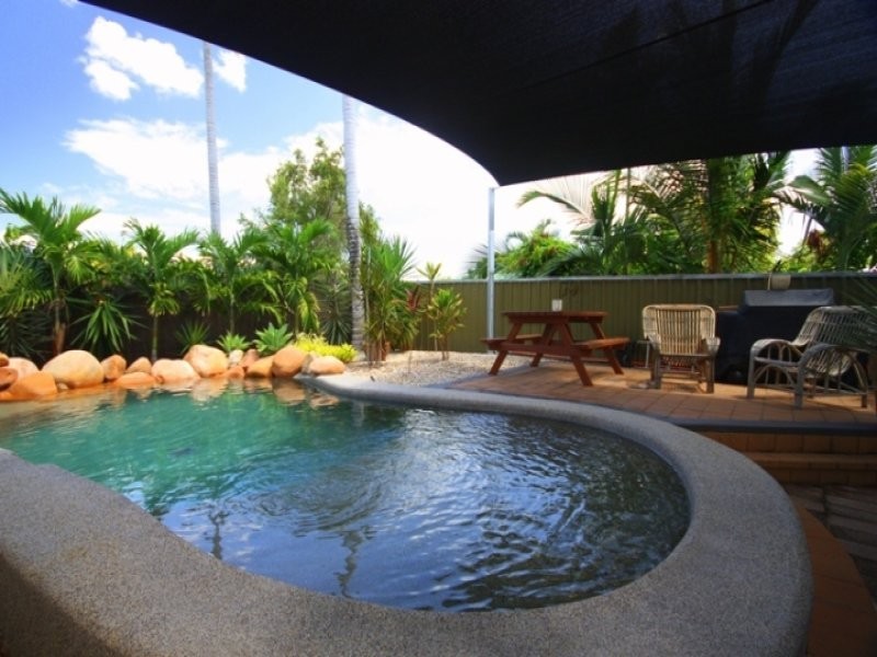 19 Nelia Street, Kirwan QLD 4817