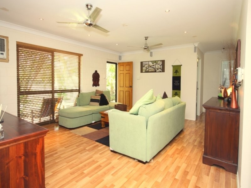 19 Nelia Street, Kirwan QLD 4817