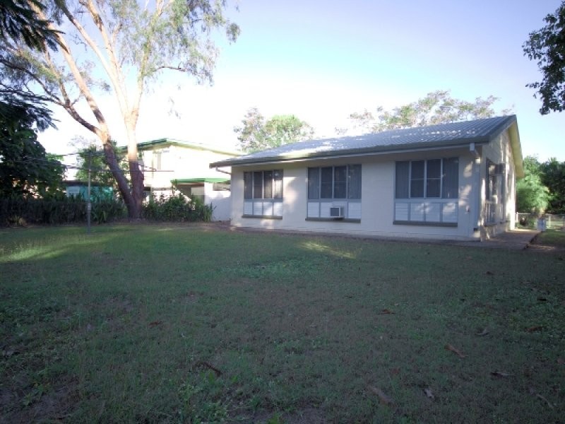 11 Fenner Street, Douglas QLD 4814