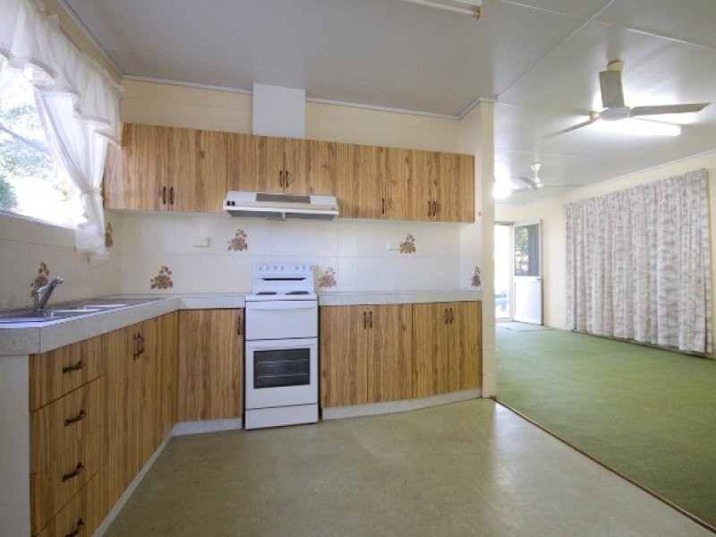 11 Fenner Street, Douglas QLD 4814