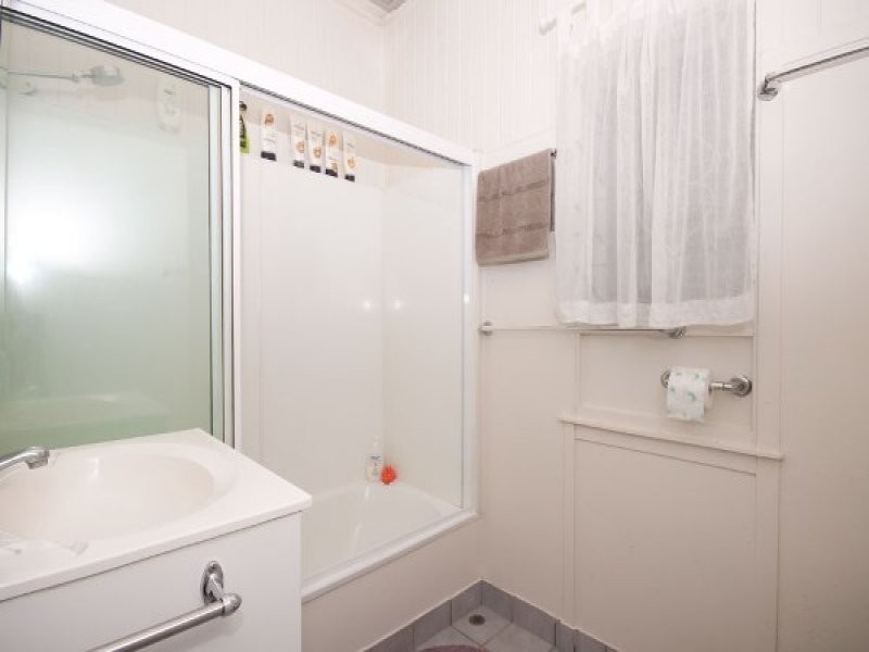 84 Lancaster Street, Garbutt QLD 4814