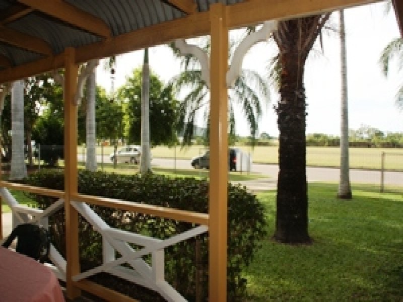 13 Castellana, Cranbrook QLD 4814