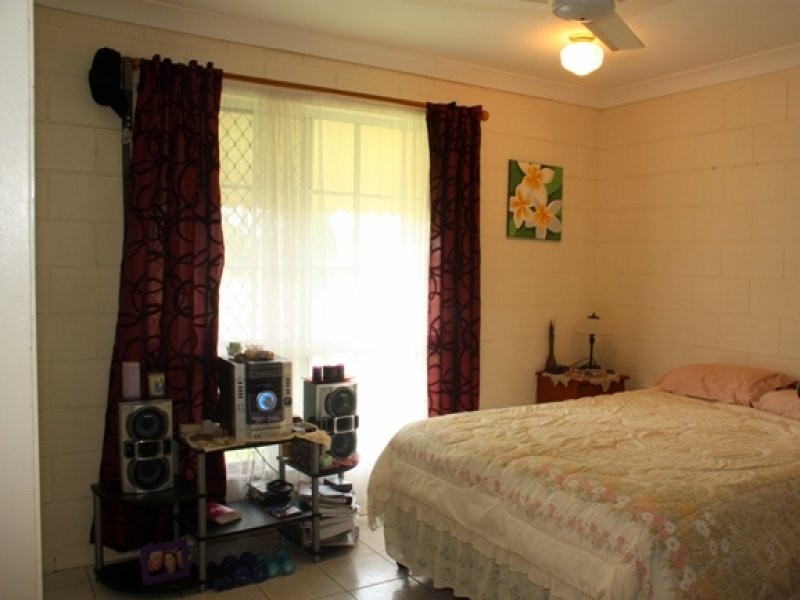 13 Castellana, Cranbrook QLD 4814