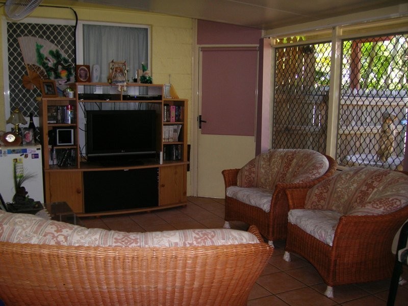 34 Heferen, Black River QLD 4818