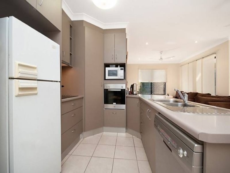 21 Barra Court, Mount Louisa QLD 4814