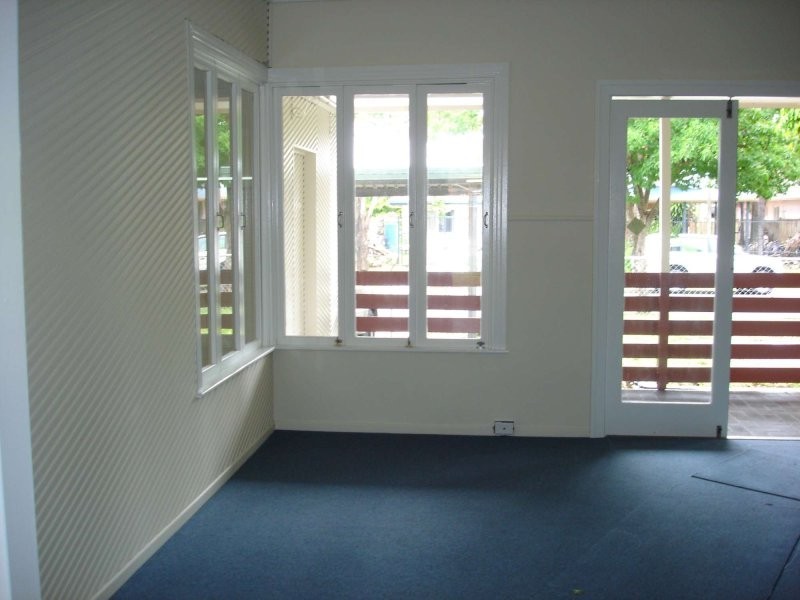 12 Cahill Street, Aitkenvale QLD 4814