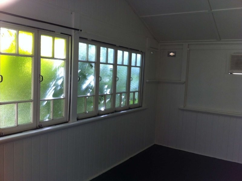 42 French Street, Pimlico QLD 4812