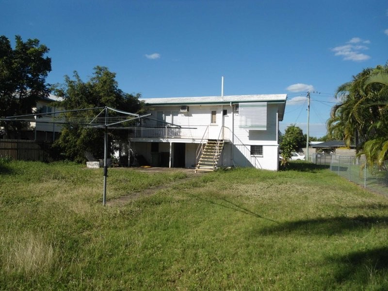 19 Pugh Street, Aitkenvale QLD 4814