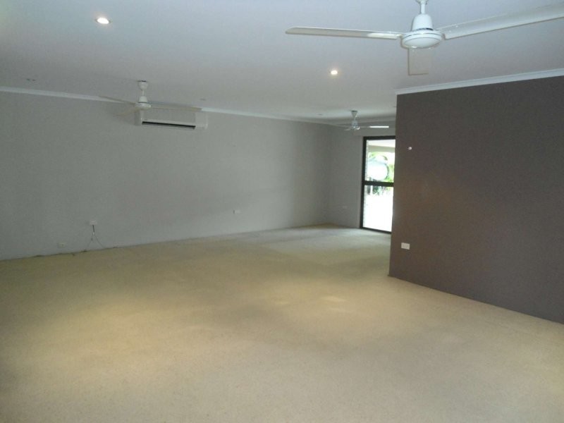 4 Mead Court, Annandale QLD 4814